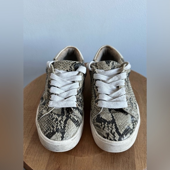 Sam Edelman Sneakers Womens Size 6 Snake Print Casual LaceUp Runners Black Cream - Picture 1 of 8